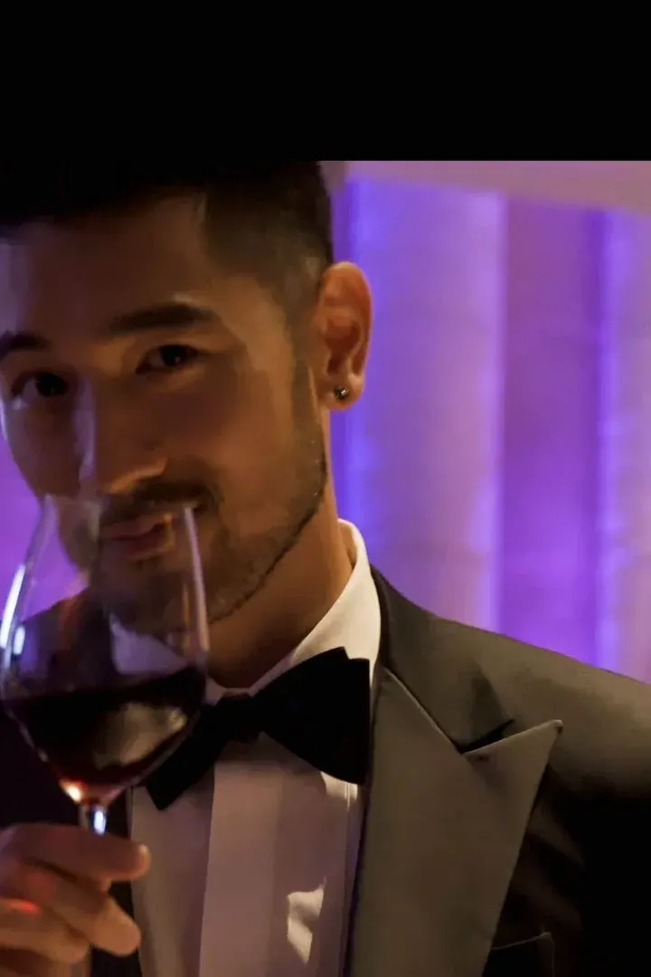 Godfreygao - विरोधाभासी आकर्षण AI किरदार