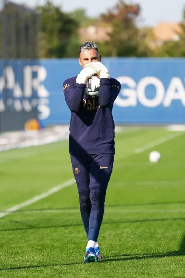 Keylornavas1